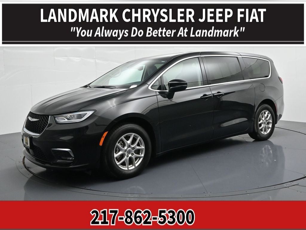 2023 Chrysler Pacifica Touring L FWD in Brilliant Black Crystal Pearlcoat — front three-quarter view