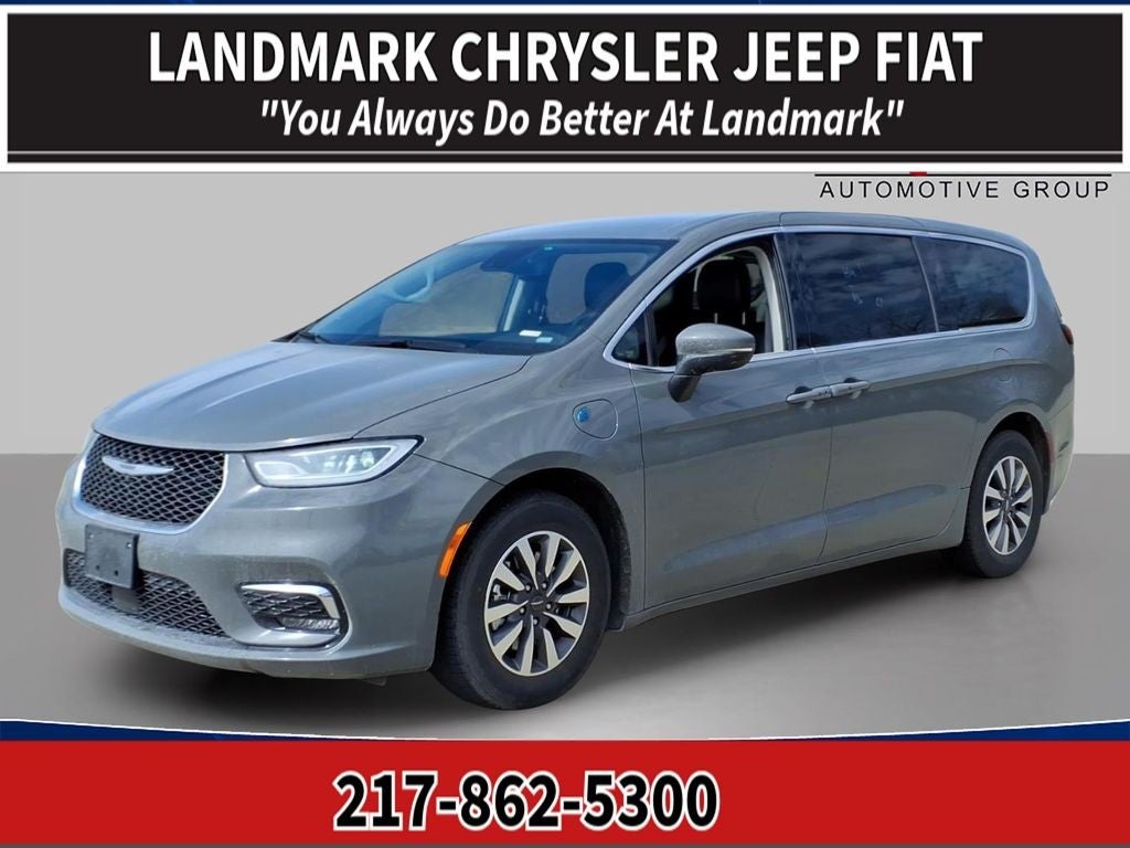 2023 Chrysler Pacifica Hybrid Touring L FWD in Gray Clearcoat — front three-quarter view