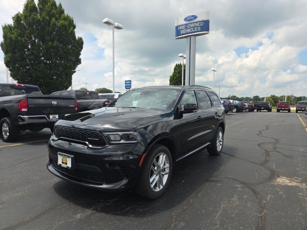 2024 Dodge Durango GT Plus in Black Clearcoat — front three-quarter view