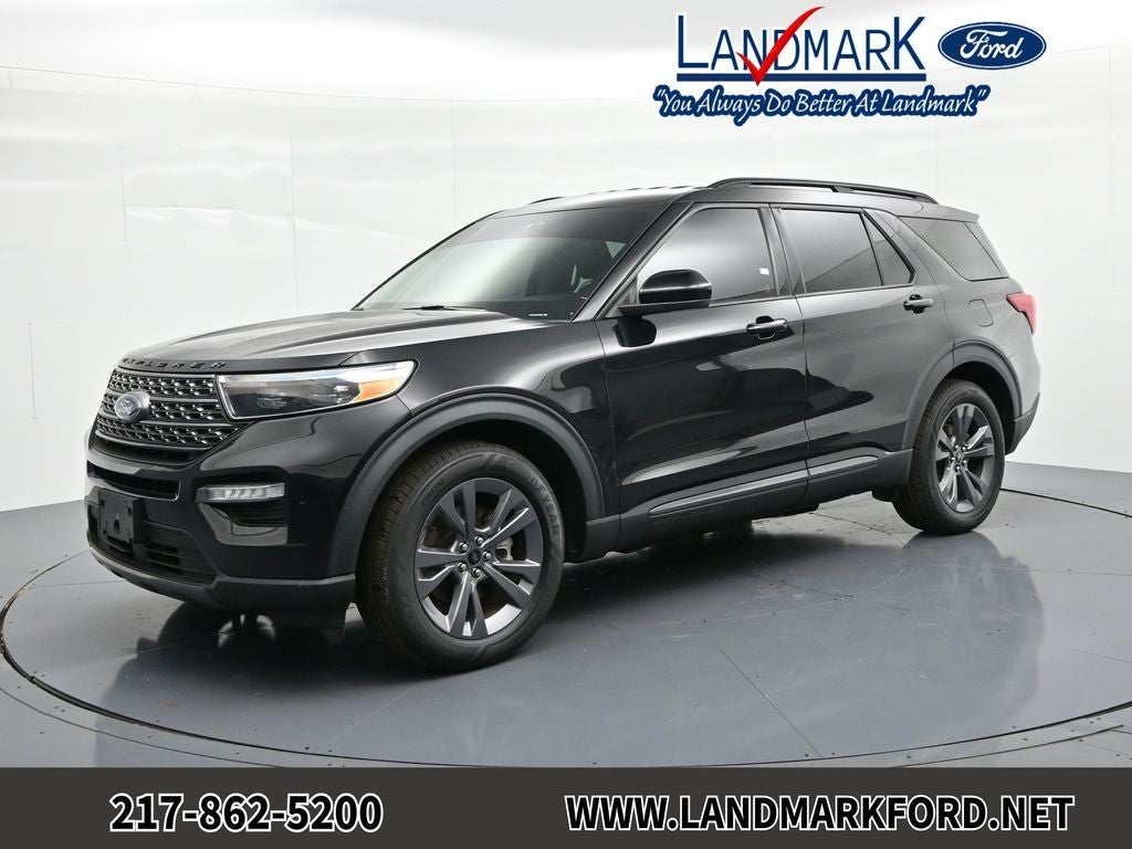 2022 Ford Explorer XLT RWD in Black Metallic — front three-quarter view