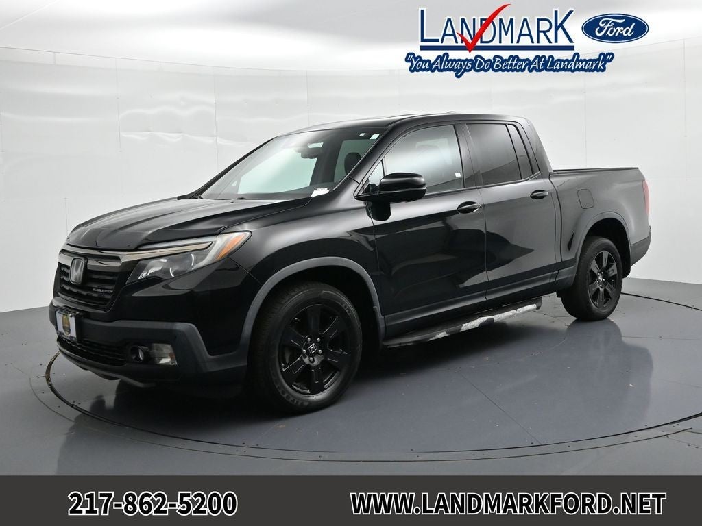 2017 Honda Ridgeline Black Edition 4x4 Crew Cab 5.3' Bed in Crystal Black Pearl — front three-quarter view