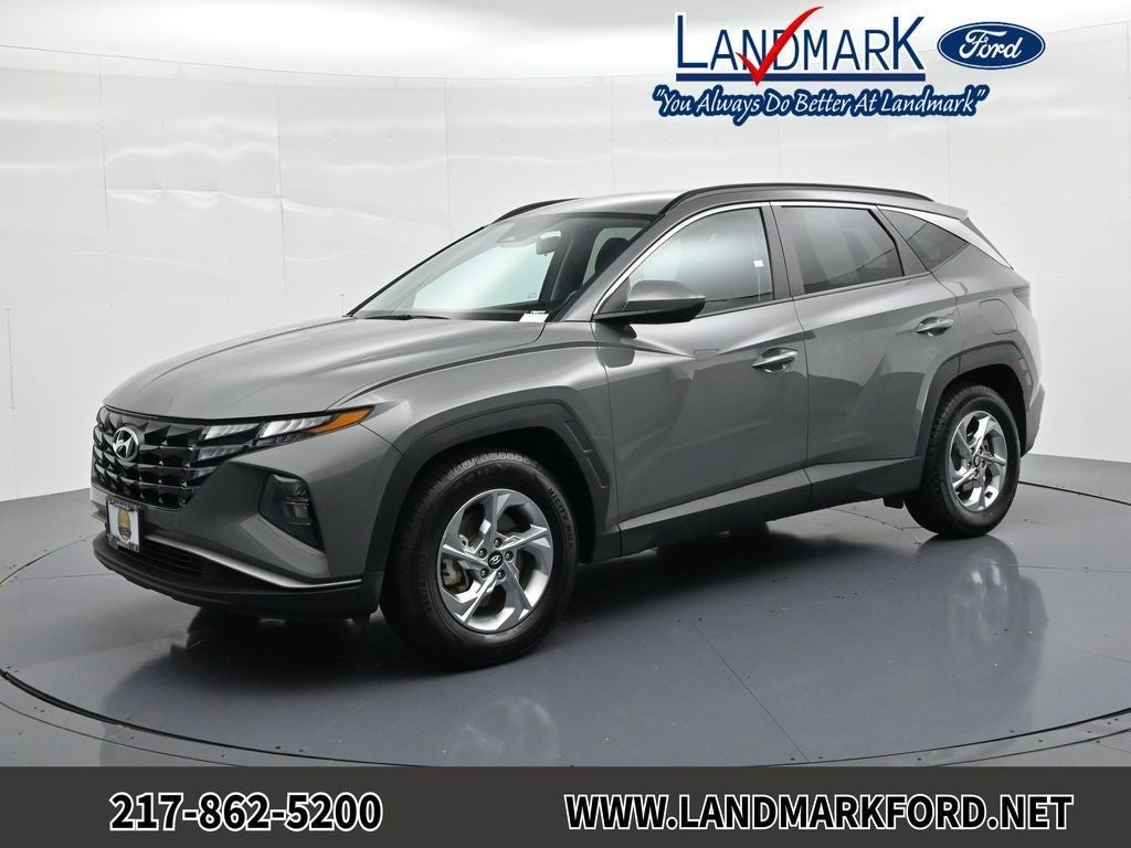 2024 Hyundai Tucson SEL in Gray — front three-quarter view
